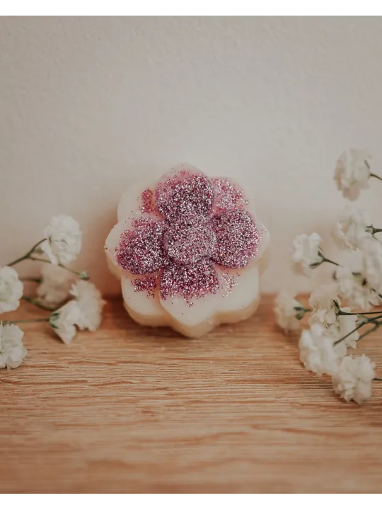 Fondant artisanal au patchouli et à la rose