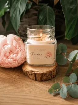 Bougie artisanale à la pivoine