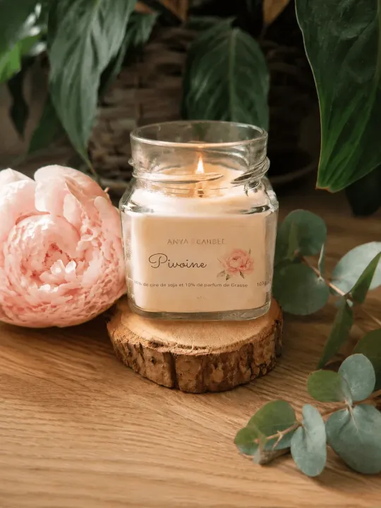 Bougie artisanale à la pivoine