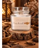 Bougie artisanale au bois de oud